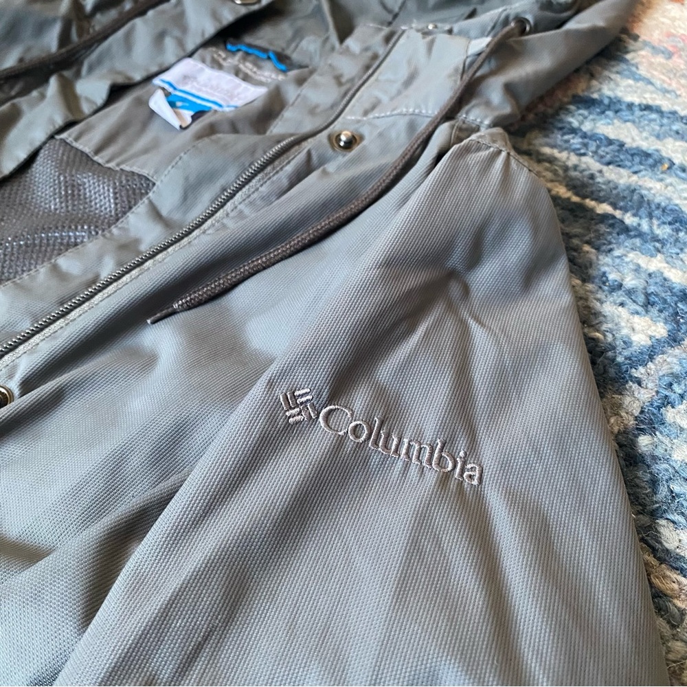 Columbia Hooded Trench Coat in Charcoal Gray - Picture 13 of 13
